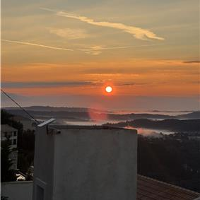 3 bedroom villa with pool & sea views, near Palaiokastrítsa, sleeps 6